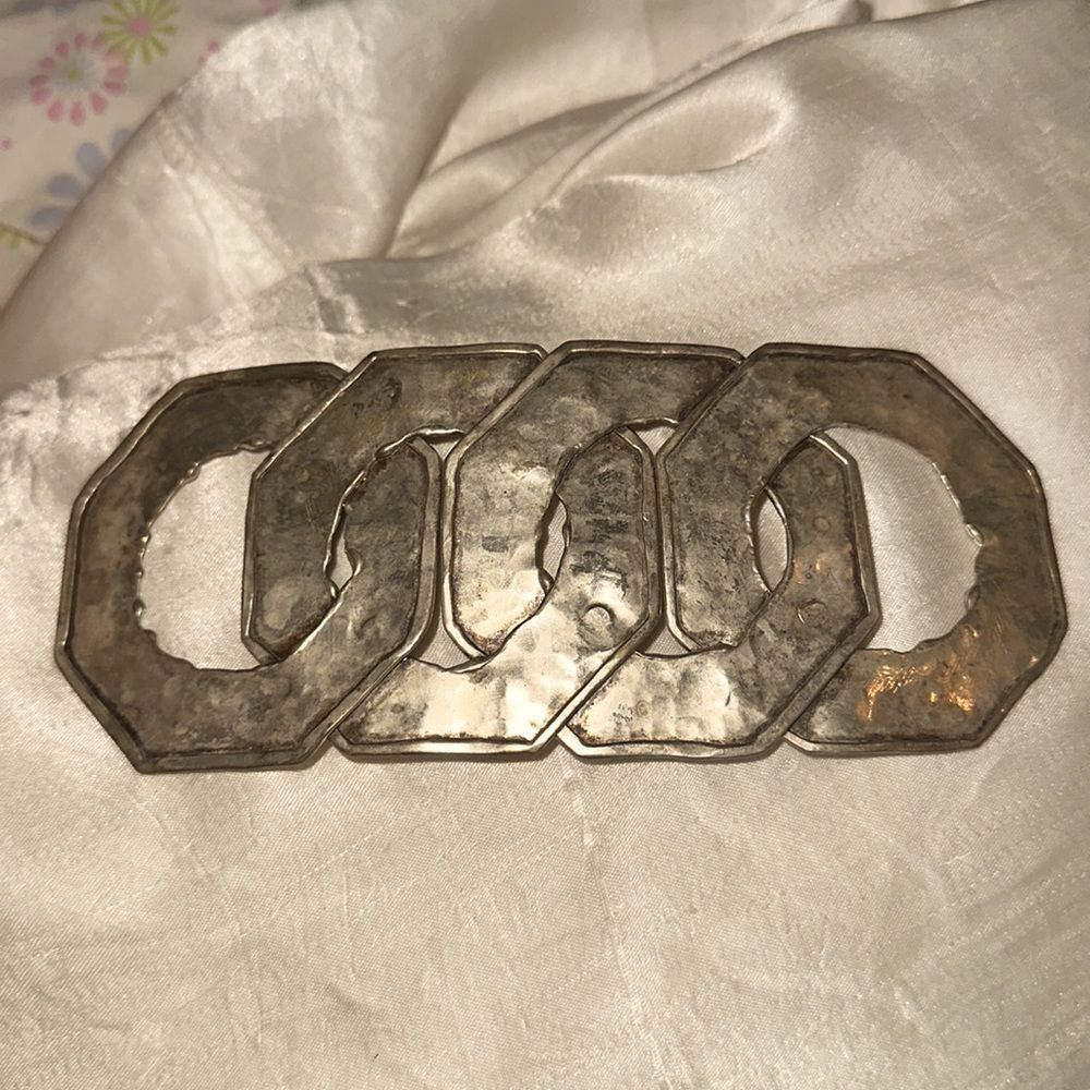 Vintage hammered silver interlocking hexagon‎ circle belt buckle